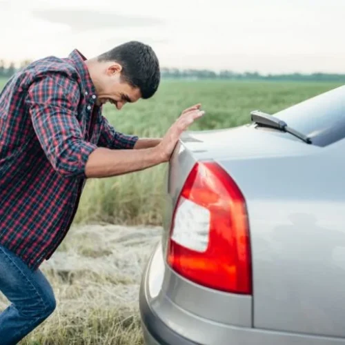 Os Riscos de Dar Tranco no Carro e Alternativas Seguras