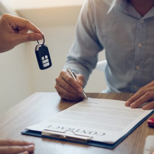 New,Car,Buyers,Sign,Contract,Documents,For,New,Car,Purchases New,Car,Buyers,Sign,Contract,Documents,For,New,Car,Purchases