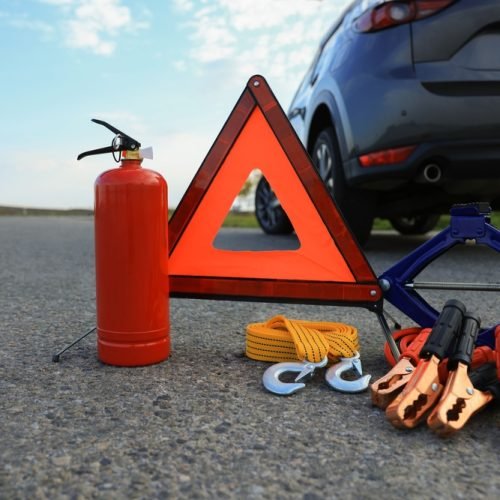 Emergency,Warning,Triangle,And,Car,Safety,Equipment,Outdoors